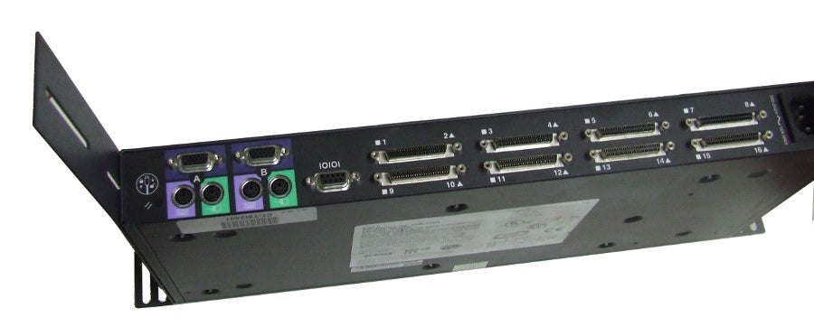 Dell 16-port KVM Switch Model: 582RR P/N: 134YF, 0134YF