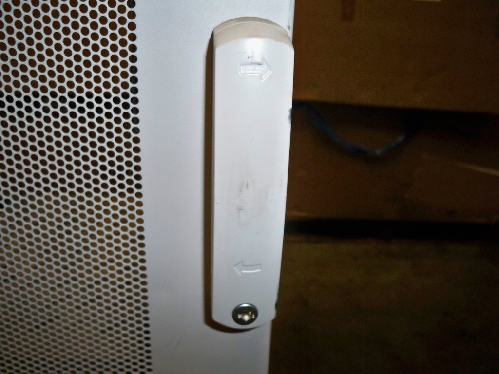 Compaq 19" Server Rack 9000 42U, width: 60 cm depth: 100cm