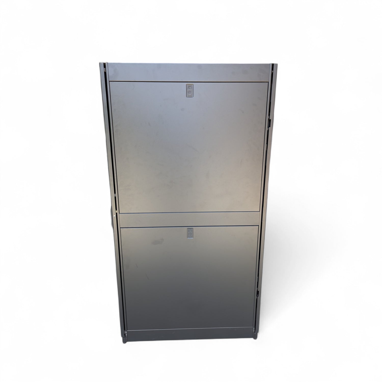 Dell AR3100X717 NetShelter SX 42U, Deep Rack - 600mm wide x 1070mm - Compleet