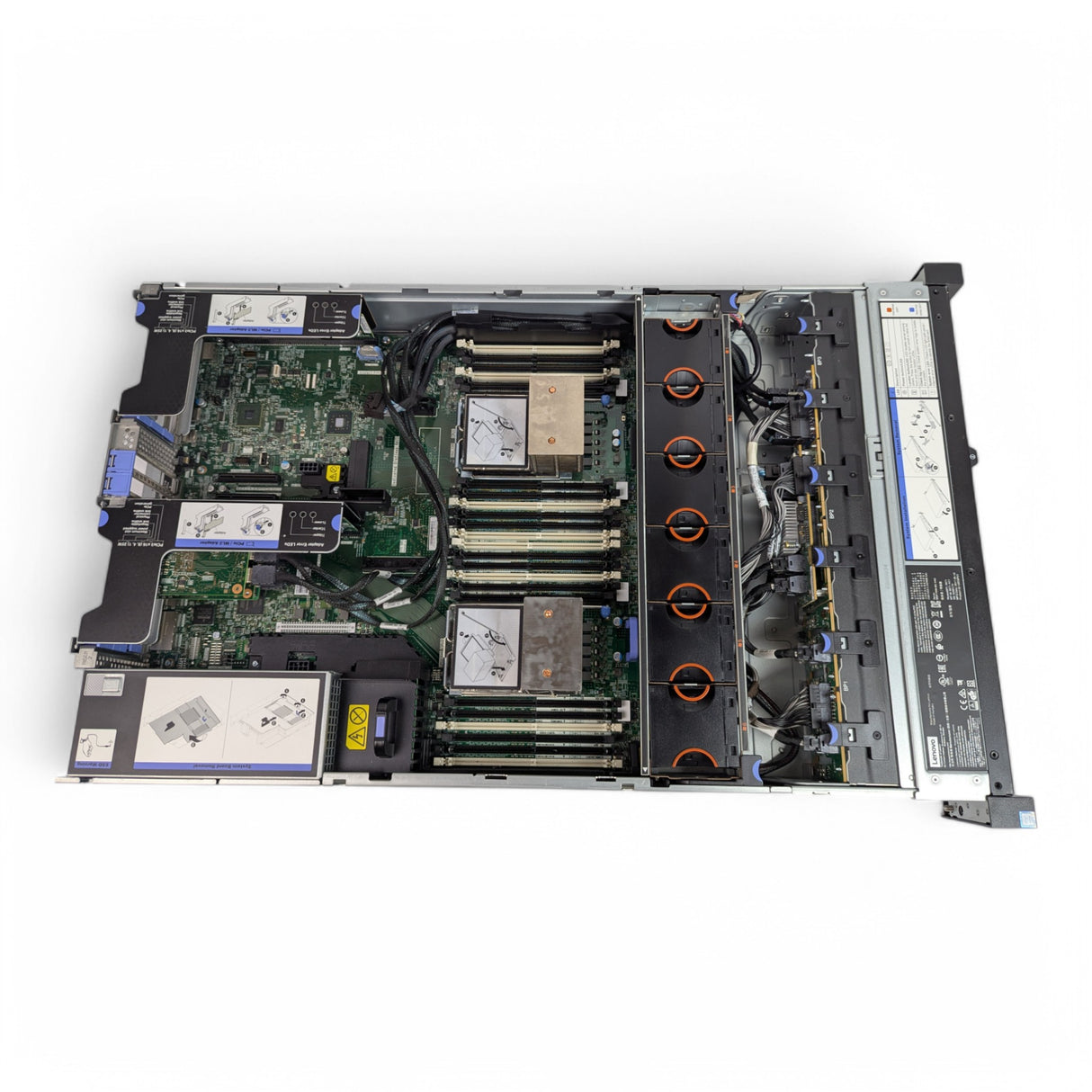 Lenovo System X3650 M5 16x 2.5" + 4x NVMe - Zelf samenstellen