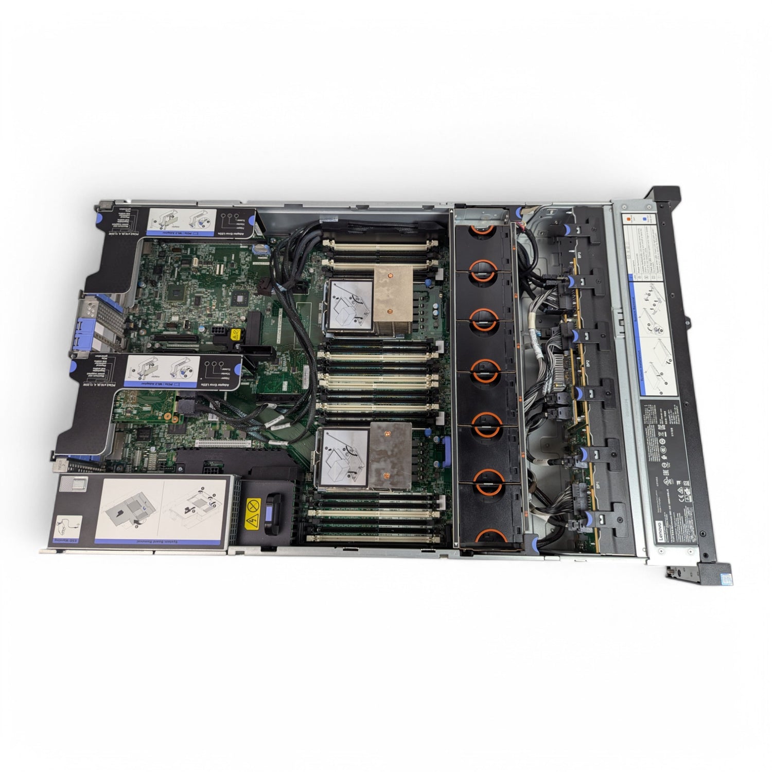 Lenovo System X3650 M5 16x 2.5" + 4x NVMe - Zelf samenstellen