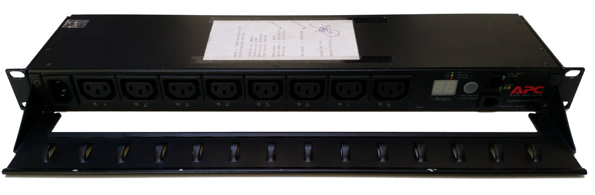 APC AP7920 switched Rack PDU 1U 15A/230V In: (1)C14 Out: (8)C13 P/N: AP7920