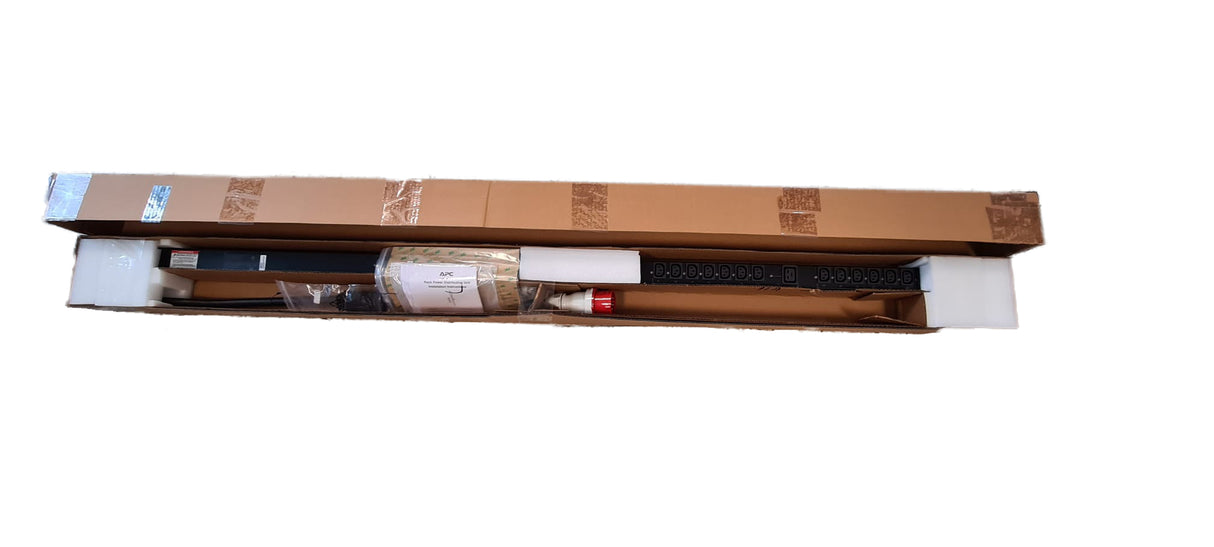 APC AP8981x631 switched Rack PDU 0U 16A 230V Out: (21)C13 & (3)C19 P/N: AP8981 - NIEUW in originele verpakking