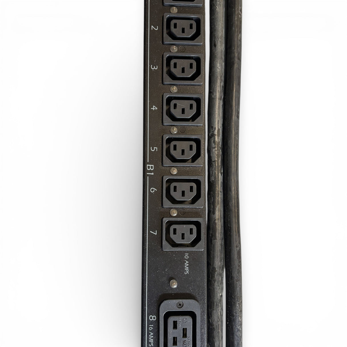 APC AP7953 switched Rack PDU ZeroU 32A/230V Out: (21)C13 & (3)C19 P/N: AP7953