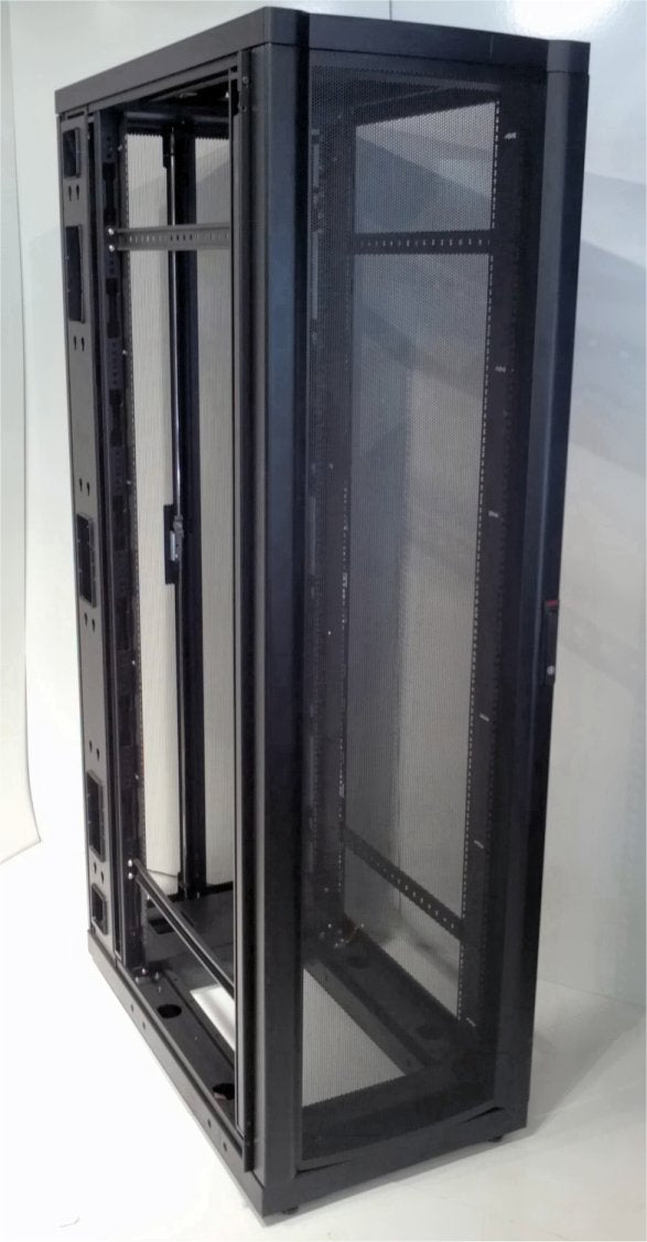 APC NetShelter 42U AR2100 No Side Panels Used with possible scratchesP/N: AR2100