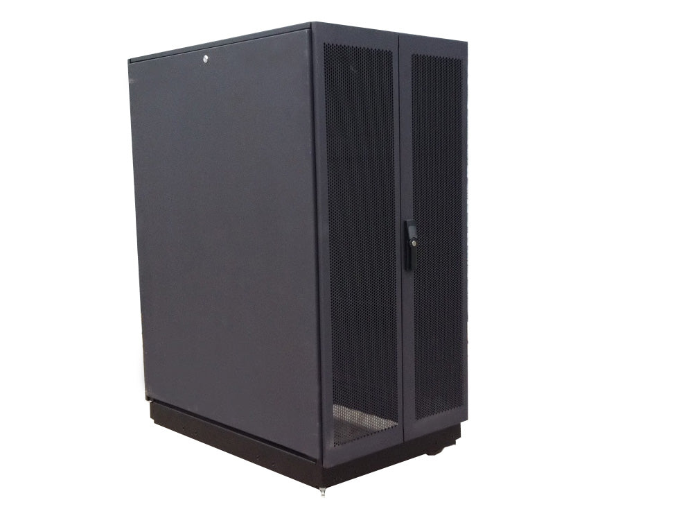 Serverschrank schwarz, 24HE, (Gebrauchter Serverschrank, eventuell Kratzer)