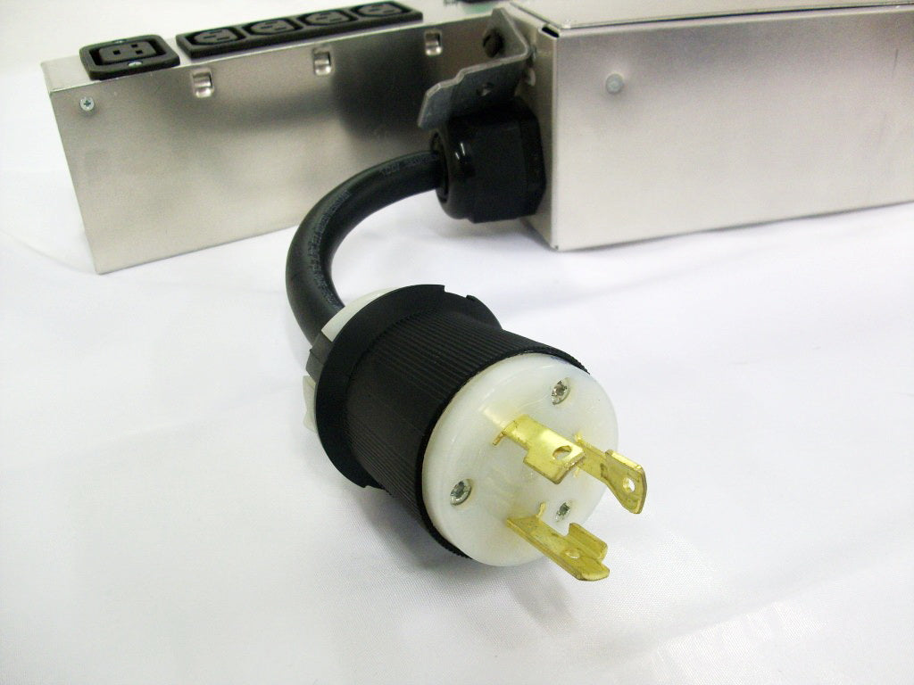 EMC PDU4224 PDU, 32A/230V, Ausgang: (12)C13 P/N: 100-885-142