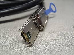 Dell SAS cable SFF-8088 - SFF-8088 (External mini SAS to External mini SAS), 3 Meter P/N: U651D, 0U651D