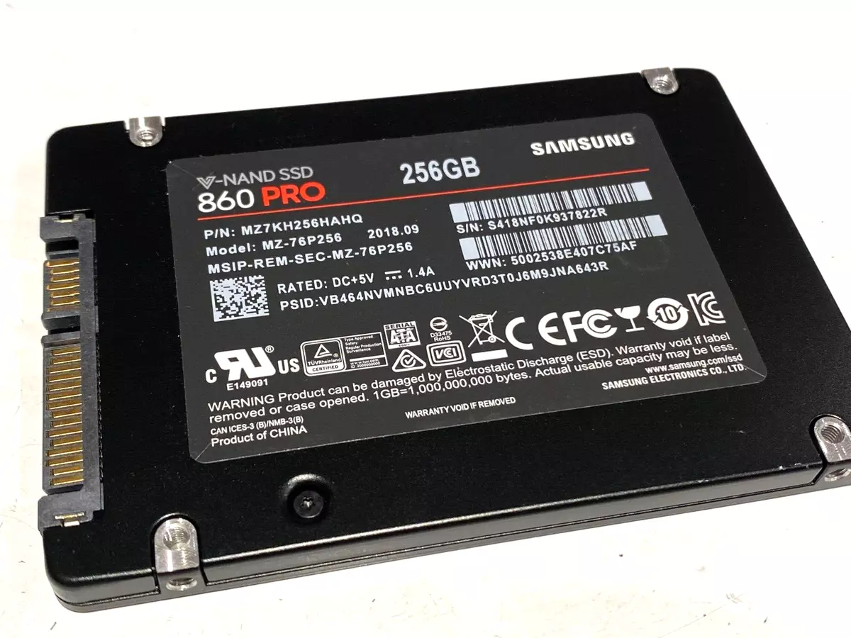 256 GB SATA 2,5" SSD 6G Samsung 860 PRO MZ-76P256 P/N: MZ7KH256HAHQ