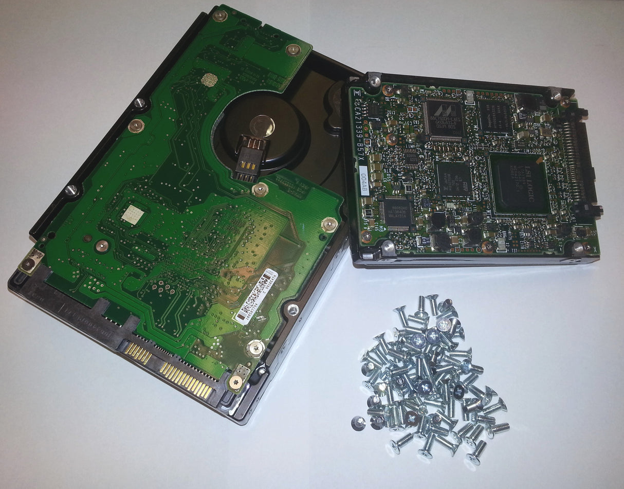 40 Schrauben für 2,5" Festplatten, 40er Set - Pozidrive M3x5Z - EdelstahlP/N: R9445, 0R9445