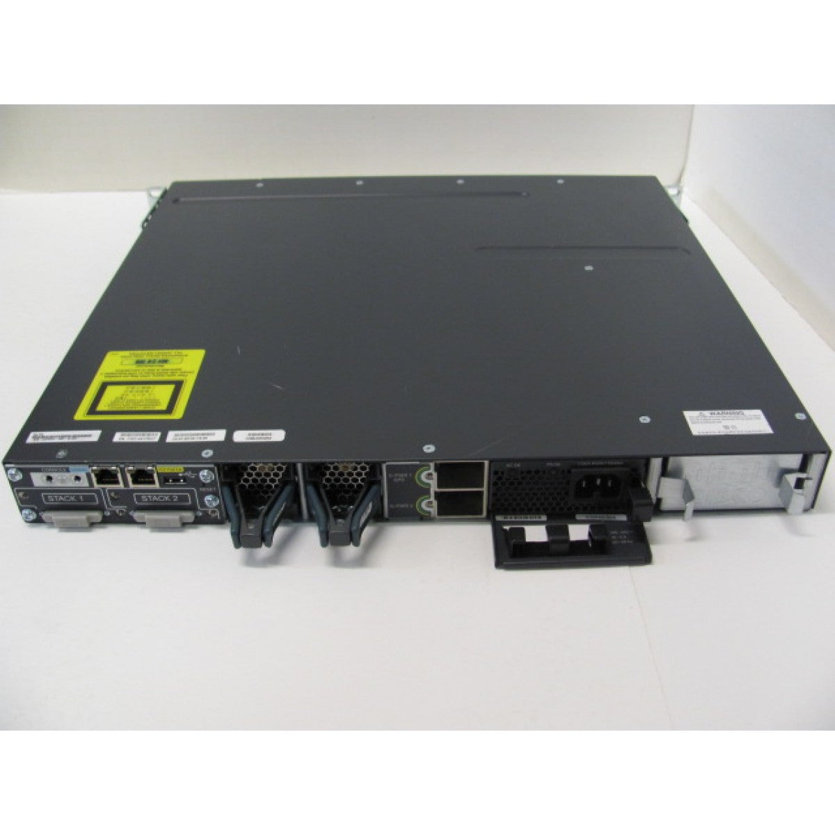 Cisco WS-C3750X-48P-S-V02, 1U, 48-port, Gigabit Ethernet