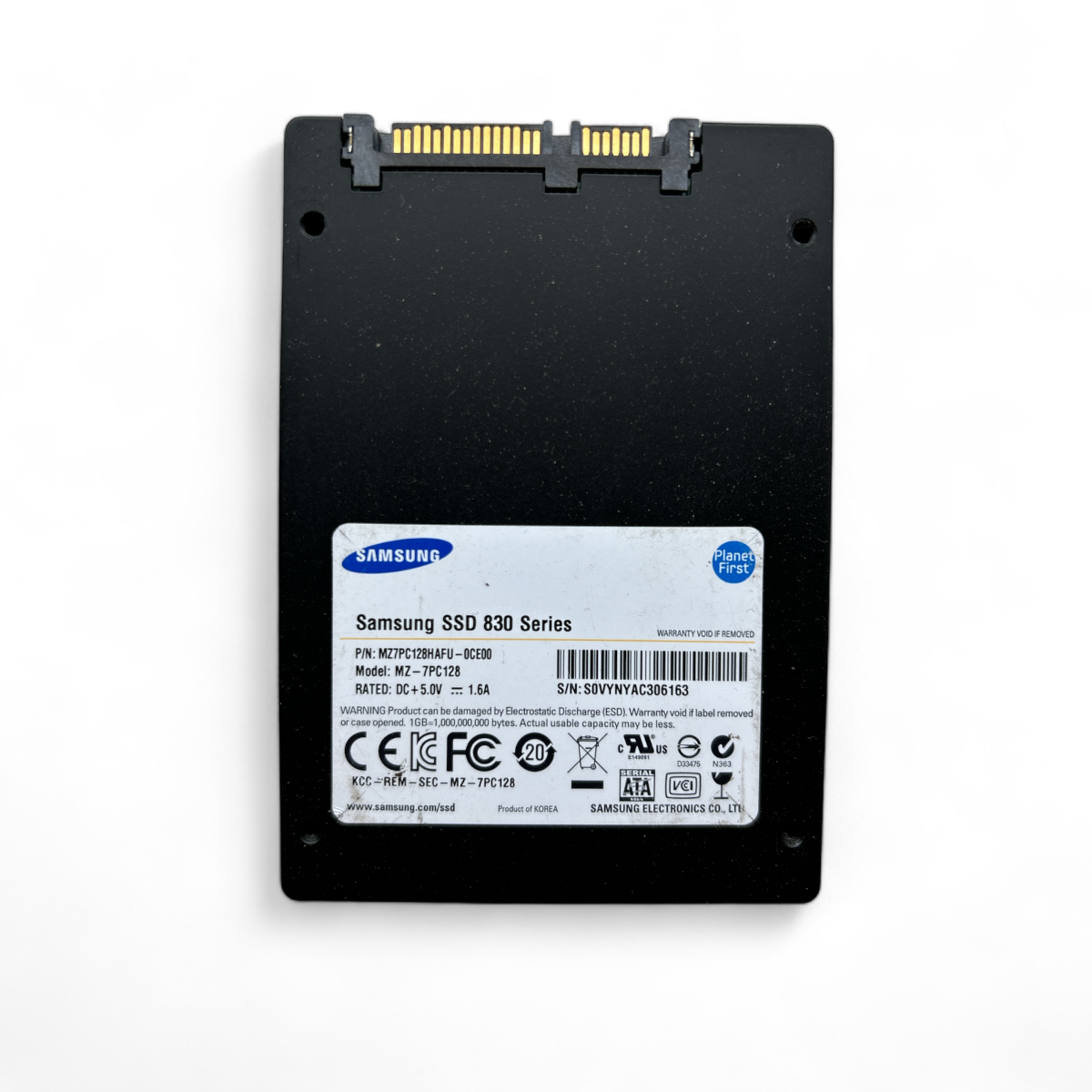 128GB SSD SATA 2.5" 6g Samsung 830 Series MZ-7PC128 P/N: MZ7PC128HAFU-0CE00