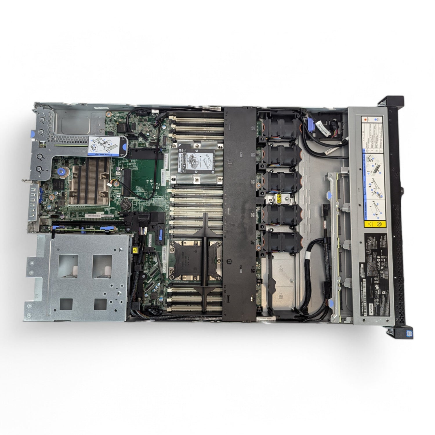 Lenovo Thinksystem SR630 8x 2,5" - Selbst zusammenbauen