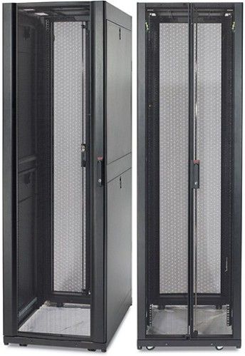 APC NetShelter 42U AR3100